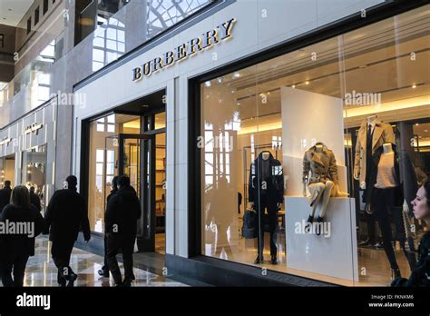 burberry manhattan|burberry store in new york.